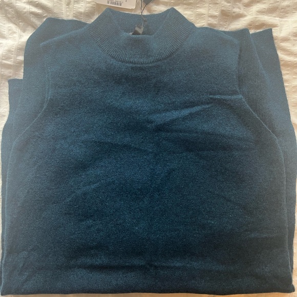 MOVING sale! Saks Fifth Ave 100% cashmere mock neck sweater - Picture 2 of 7